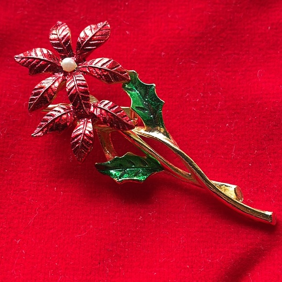 Brooch - Picture 4 of 7